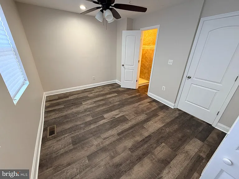 607 Cheraton Rd — Photo 8