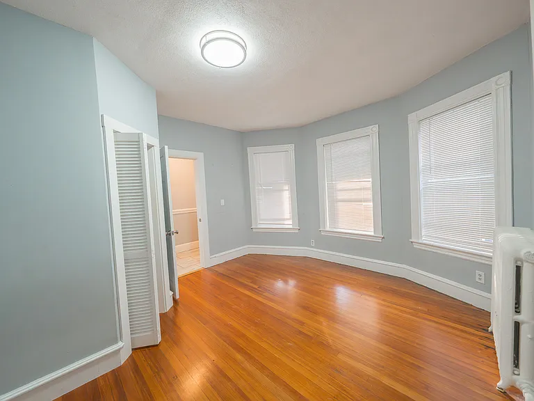 11 Forrest St #1 — Photo 10