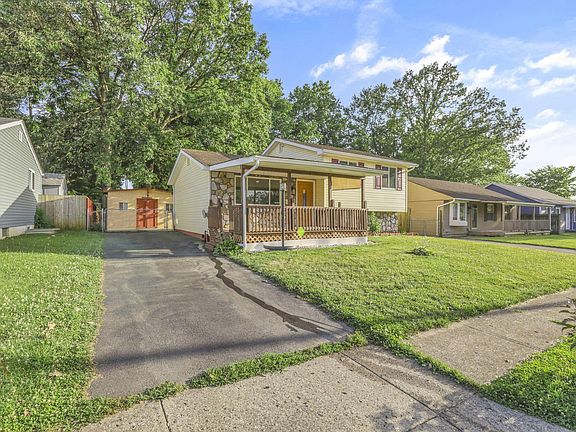 2nd image of 435 Carolann Ave
