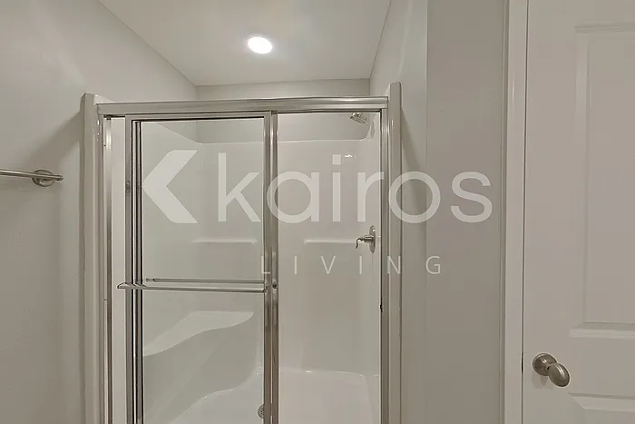102 Denise Dr — Photo 20