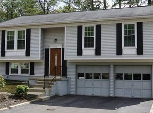 6 Salem Way, Marlton, NJ 08053