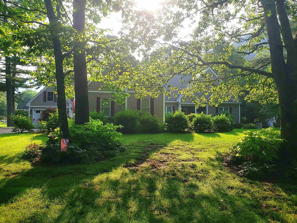 31 Fairway Dr North Conway, NH Zillow