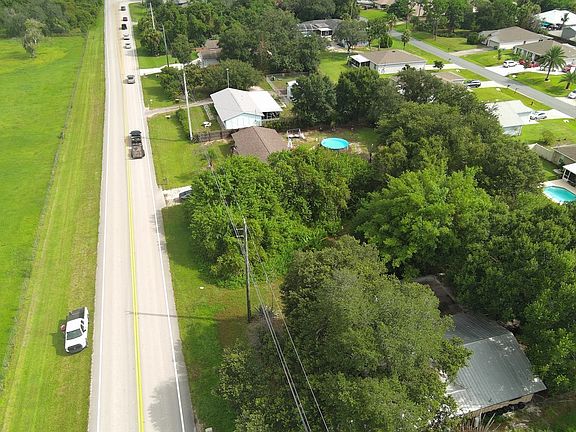 4th image of 649 Roseland Rd