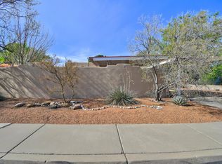 1023 Quincy St SE, Albuquerque, NM 87108