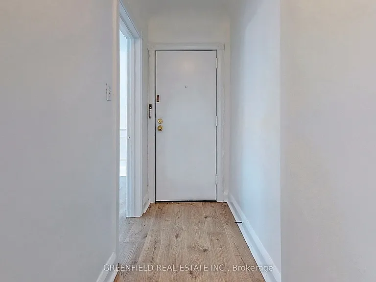1747 Bayview Ave #UPPER — Photo 25