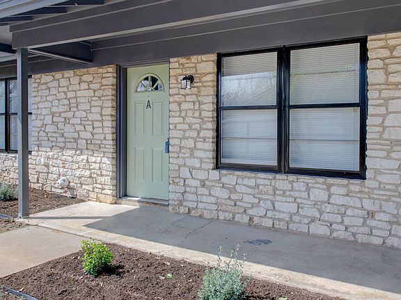 2nd image of 1110 Gobi Dr Unit A