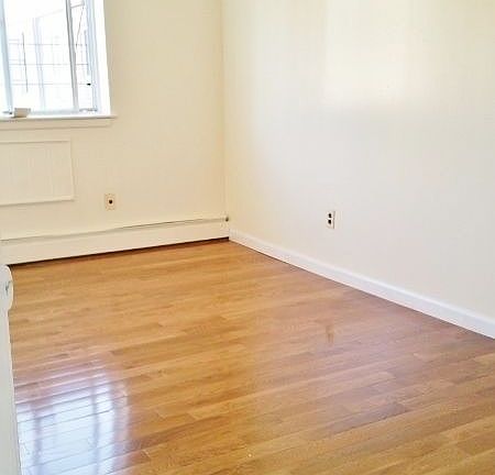 5th image of 13-08 33rd Ave #B2