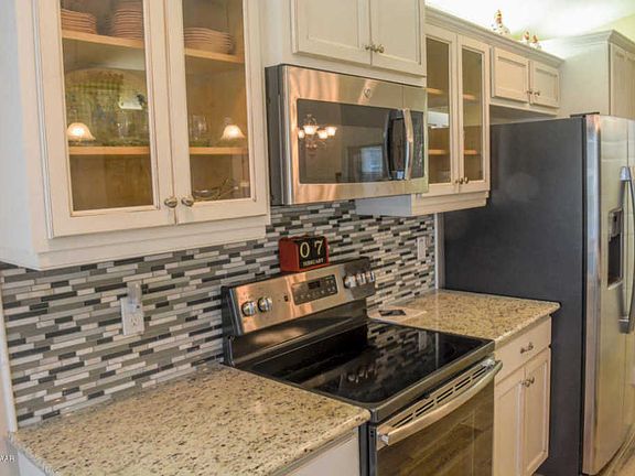 4th image of 1493 Areca Palm Dr
