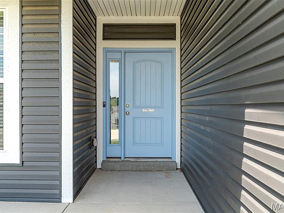5th image of 3025 Koch Ln