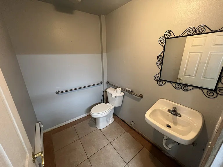 105 S Granite Ave #1-A — Photo 8