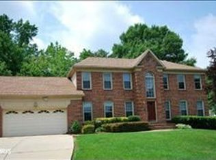12509 Summer Pl, Herndon, VA 20171