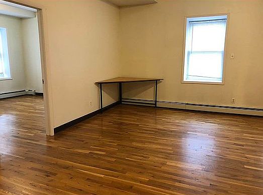 2nd image of 114 Manhattan Ave #1B