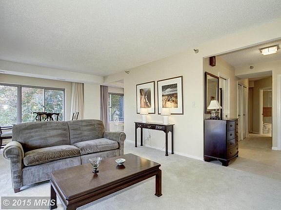 4th image of 5800 Nicholson Ln APT 1203