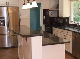 12124 Pueblo Rd, Gaithersburg, MD 20878