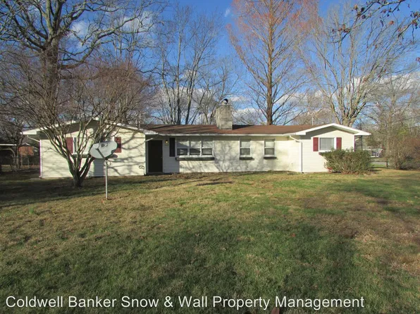 1103 Oak Dr, Manchester, TN 37355