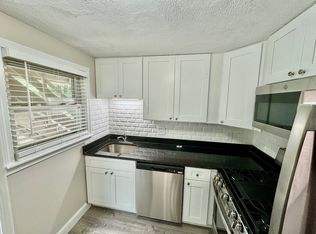 Shawomet Gardens Apartments, Somerset, MA 02726