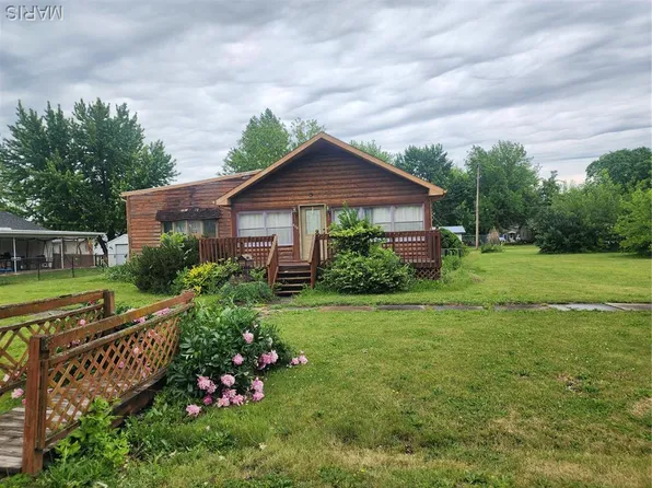 608 Henderson Ave, Canton, MO 63435