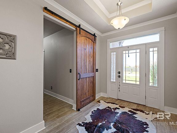 4th image of 725 Winesap Dr