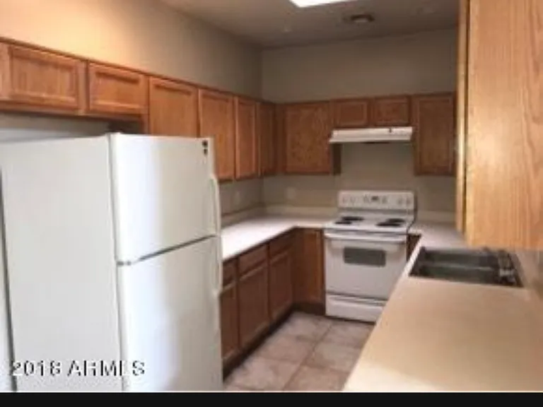 8940 W Olive Ave #105 — Photo 5