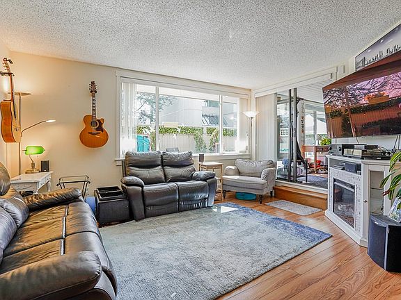 3rd image of 15272 19th Ave #101
