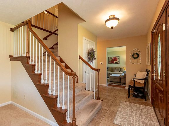 2nd image of 20606 Trowbridge Ln