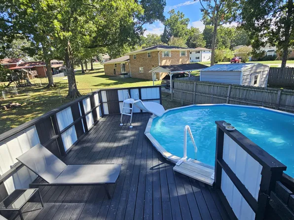 105 Semmes Dr, Fort Oglethorpe, GA 30742