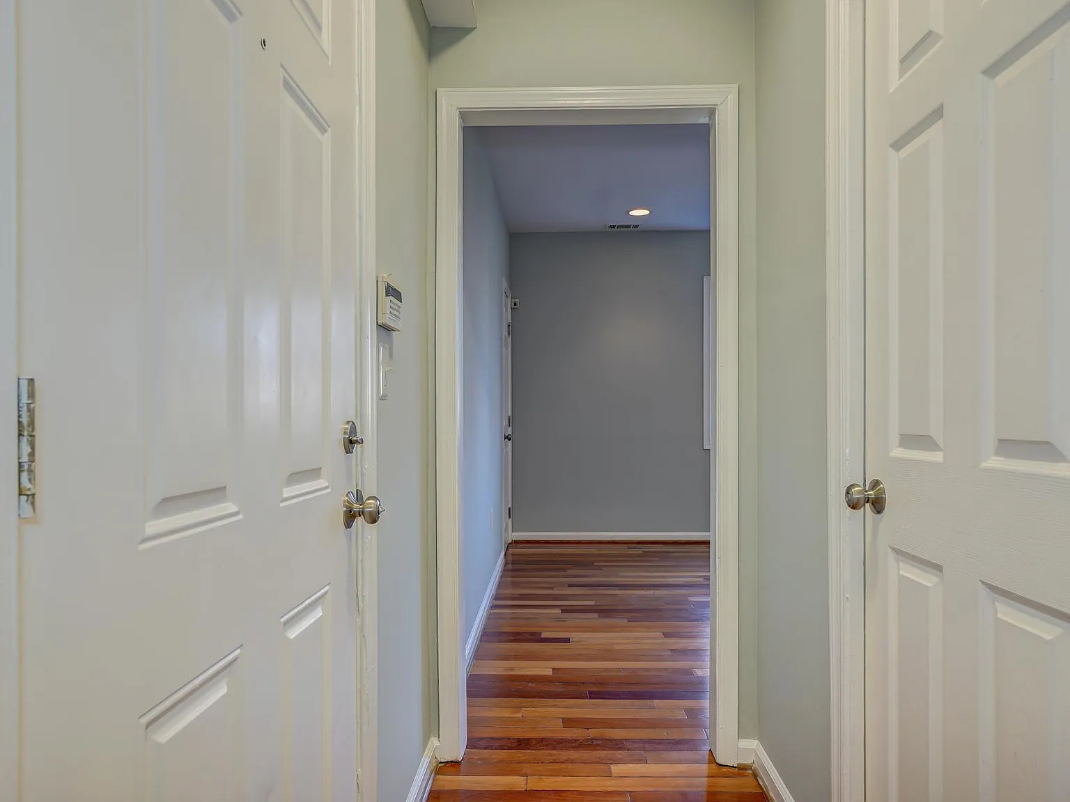 1 bed, 585 sqft, $1,700 — Photo 2