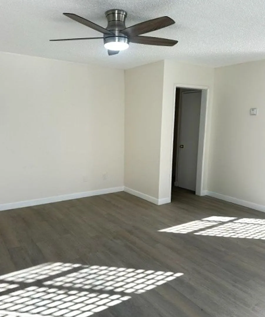 2 bed, 1.0 bath, 750 sqft, $2,450 — Photo 1