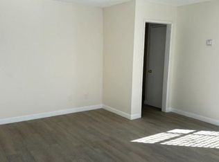 626 W 78th St #2A, Los Angeles, CA 90044
