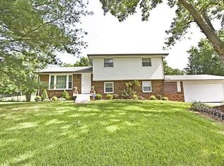 1569 Cherry Tree Dr, Clarksville, TN 37042