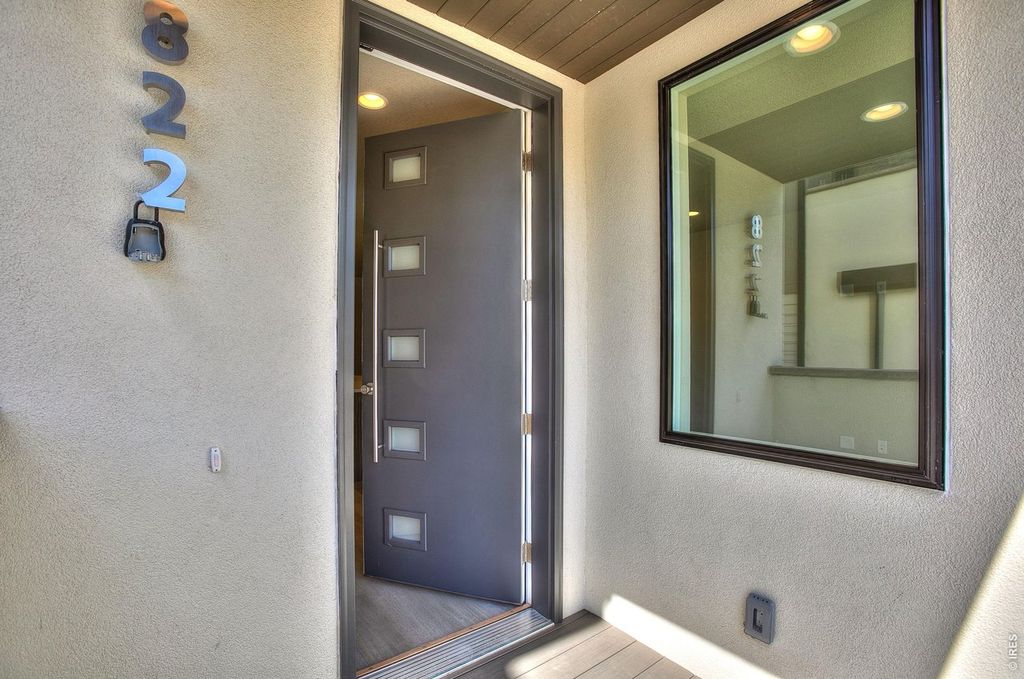 822 Cherokee Dr