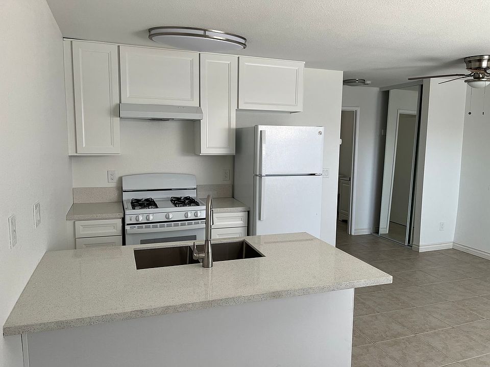 1st image of 4243 49th St APT 3