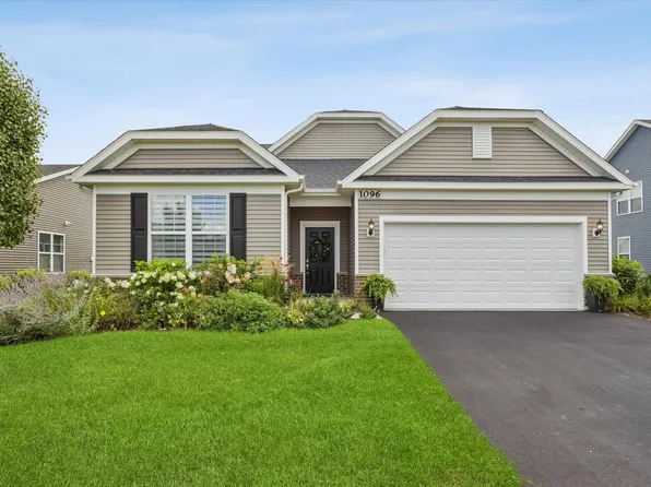1096 Patricia Dr, Bolingbrook, IL 60490