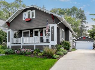 501 Turner Ave, Glen Ellyn, IL 60137