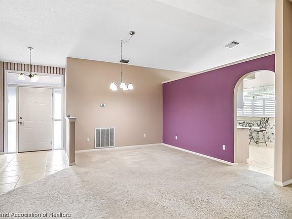 3rd image of 3756 Wynstone Dr