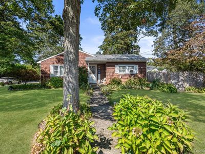 209 Claremont Avenue, West Babylon, NY, 11704