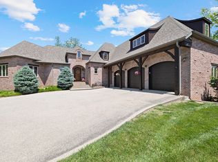 2463 E German Ivy St, Springfield, MO 65804