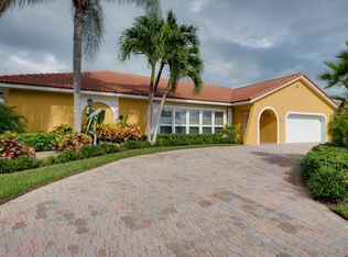 1160 Fairview Ln, Riviera Beach, FL 33404