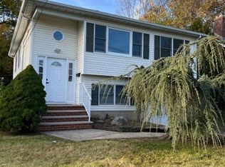 794 W Broad St, Westfield, NJ 07090