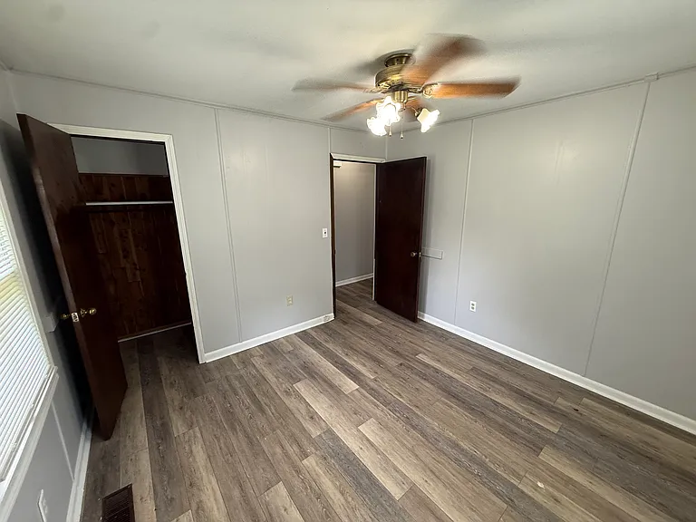 5138 Parkview Ave — Photo 15