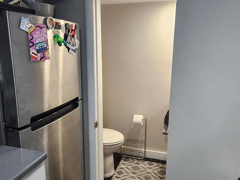 927 Pine St #102 — Photo 8