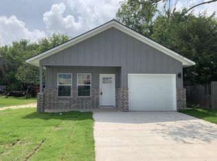 2110 Morgan St, Greenville, TX 75401