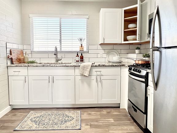 3rd image of 4020 N Parkway Ave APT 18