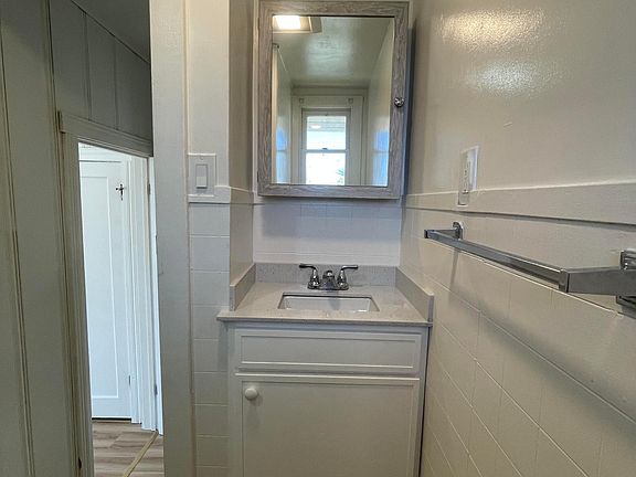 5th image of 314 Berkeley Ave