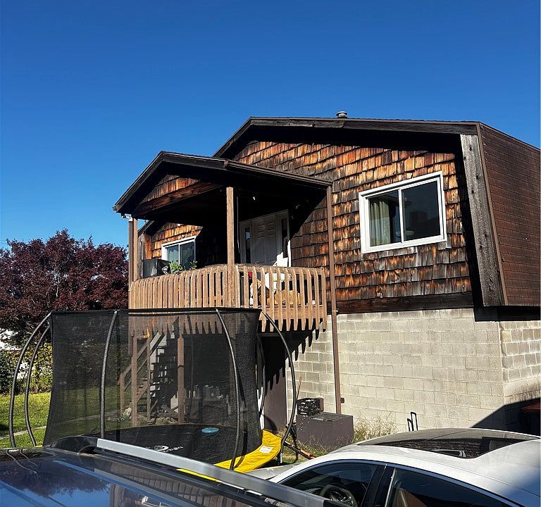 2nd image of 1610 8th Ave