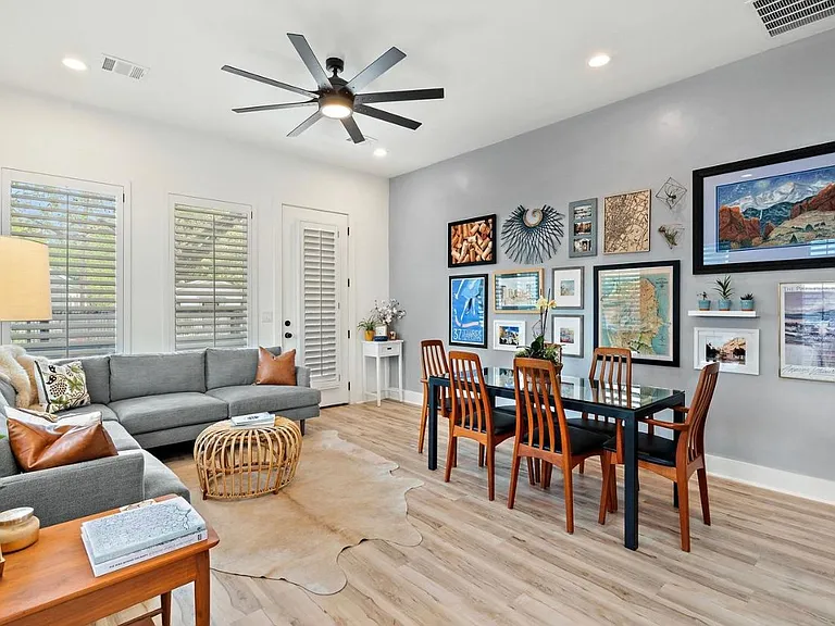 618 Montopolis Dr — Photo 11
