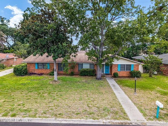 2nd image of 7307 MAPLE TREE Drive