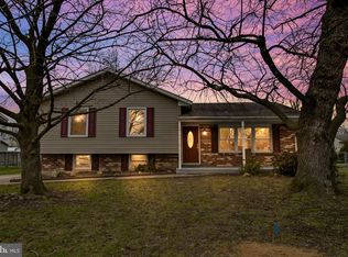 710 Manfield Rd, Newark, DE 19713