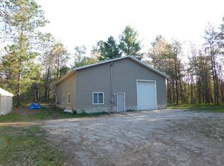 Abitibi Ln, Grayling, MI 49738