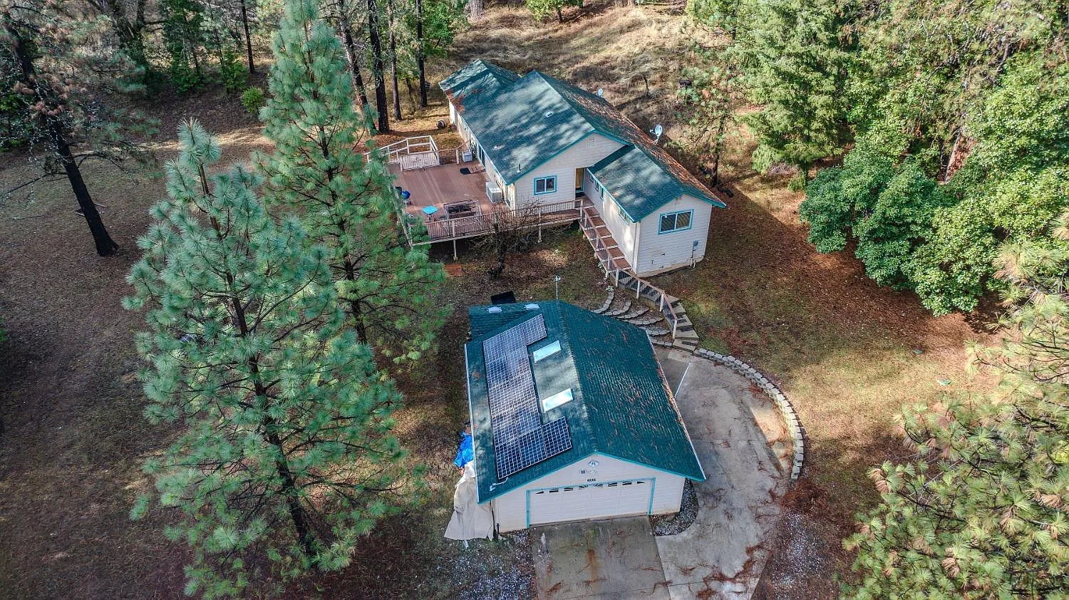 26840 Lake Dr photo 1